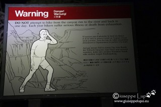 warning sign at S Kaibab Trailhead